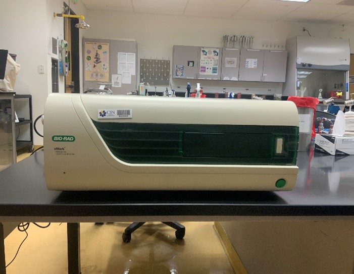 Bio-Rad xMark microplate spectrophotometer